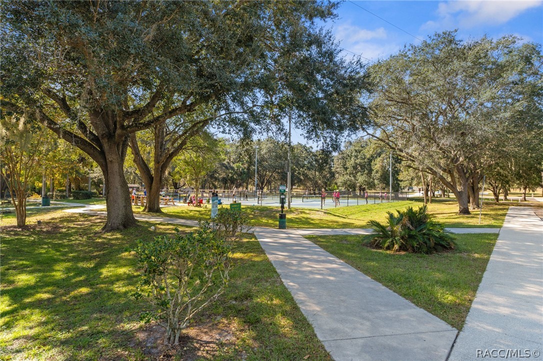 75 S Osceola Street, Beverly Hills, FL 34465