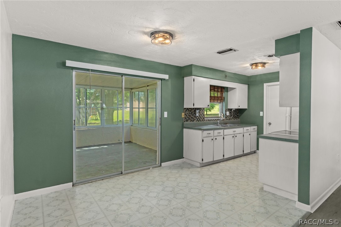 75 S Osceola Street, Beverly Hills, FL 34465