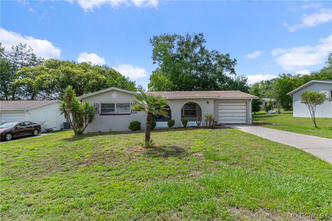 75 S Osceola Street, Beverly Hills, FL 34465