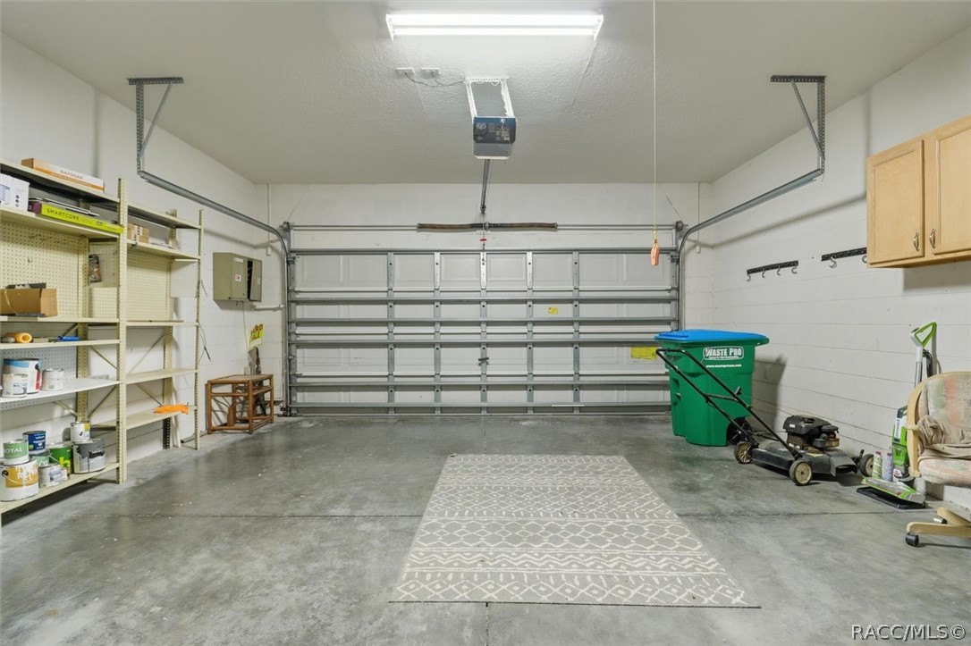 2 Car Garage
