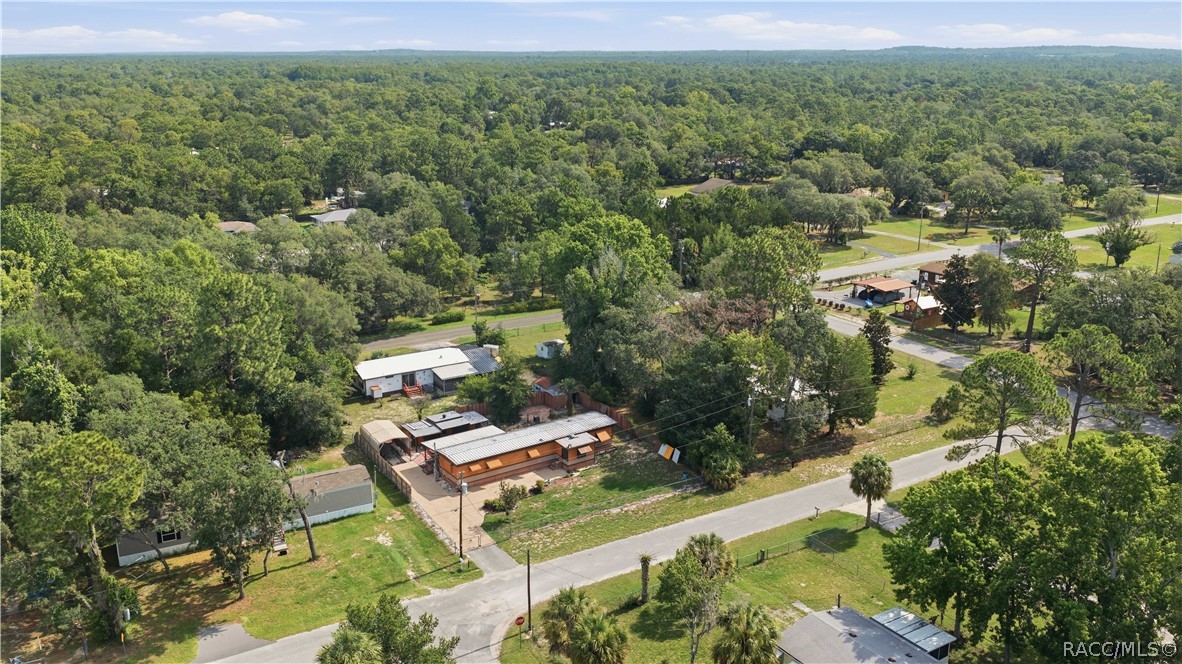 7509 W Merry Lane, Homosassa, FL 34446