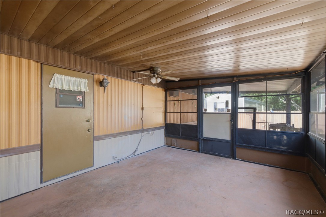 Enclosed Screen Porch