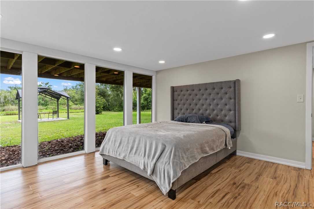 6466 N Lakeside Drive, Hernando, FL 34442