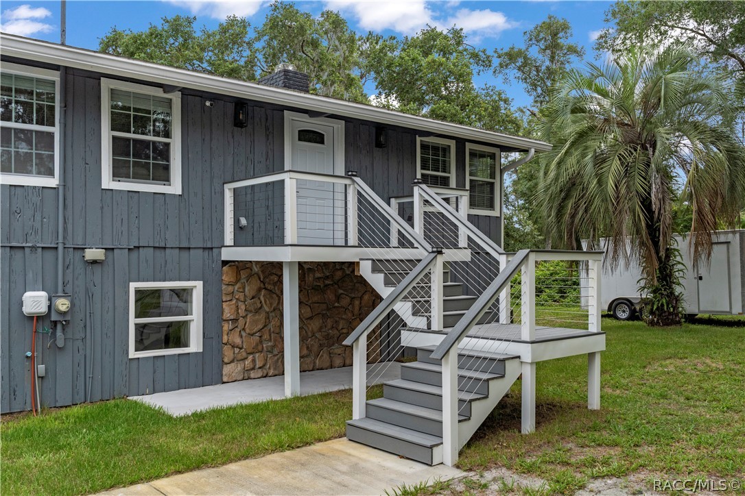 6466 N Lakeside Drive, Hernando, FL 34442
