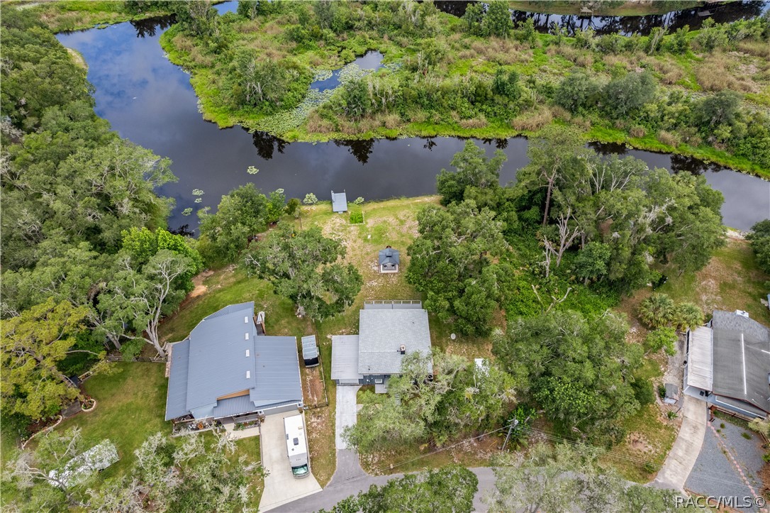 6466 N Lakeside Drive, Hernando, FL 34442