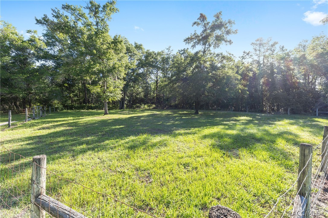 2657 E Hampshire Street, Inverness, FL 34453