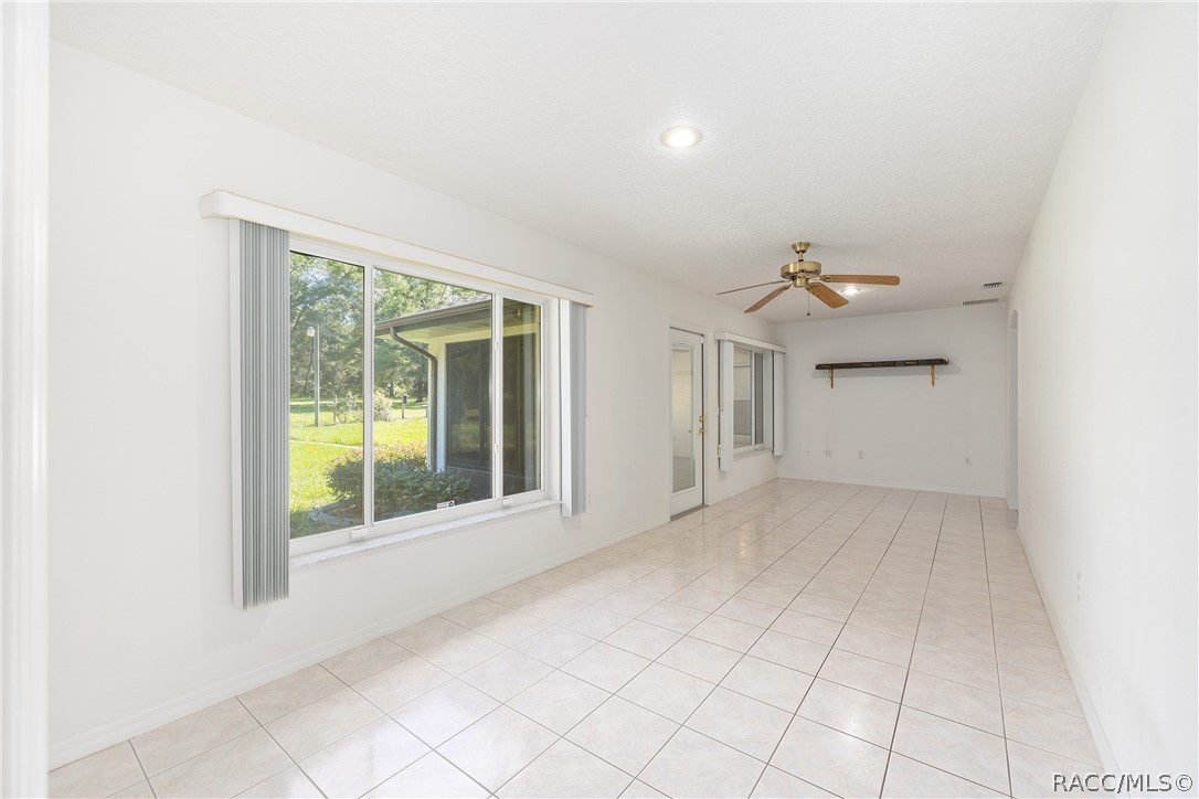 2657 E Hampshire Street, Inverness, FL 34453