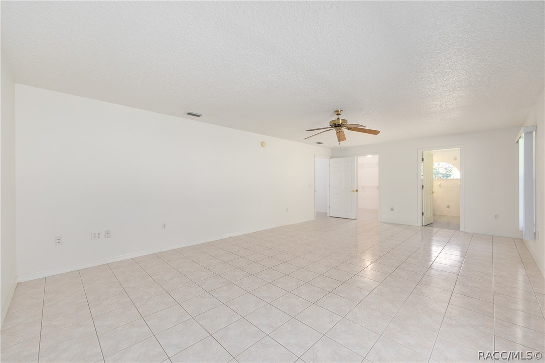 2657 E Hampshire Street, Inverness, FL 34453