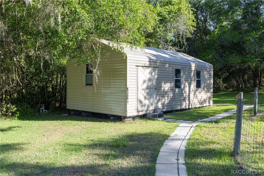 2657 E Hampshire Street, Inverness, FL 34453