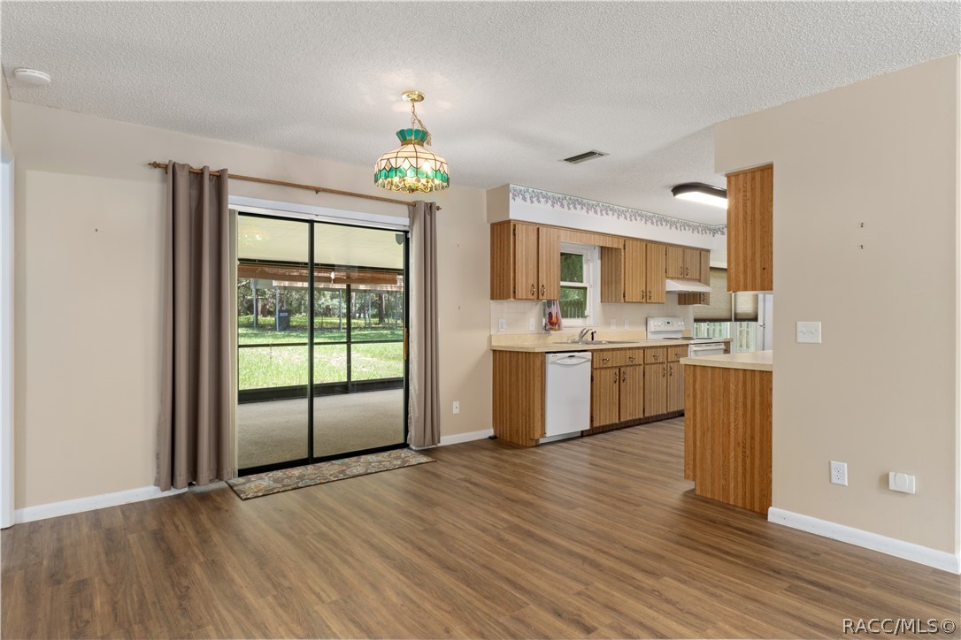 9390 E Windwood Loop, Inverness, FL 34450 9390 E Windwood Loop, Inverness, FL 34450