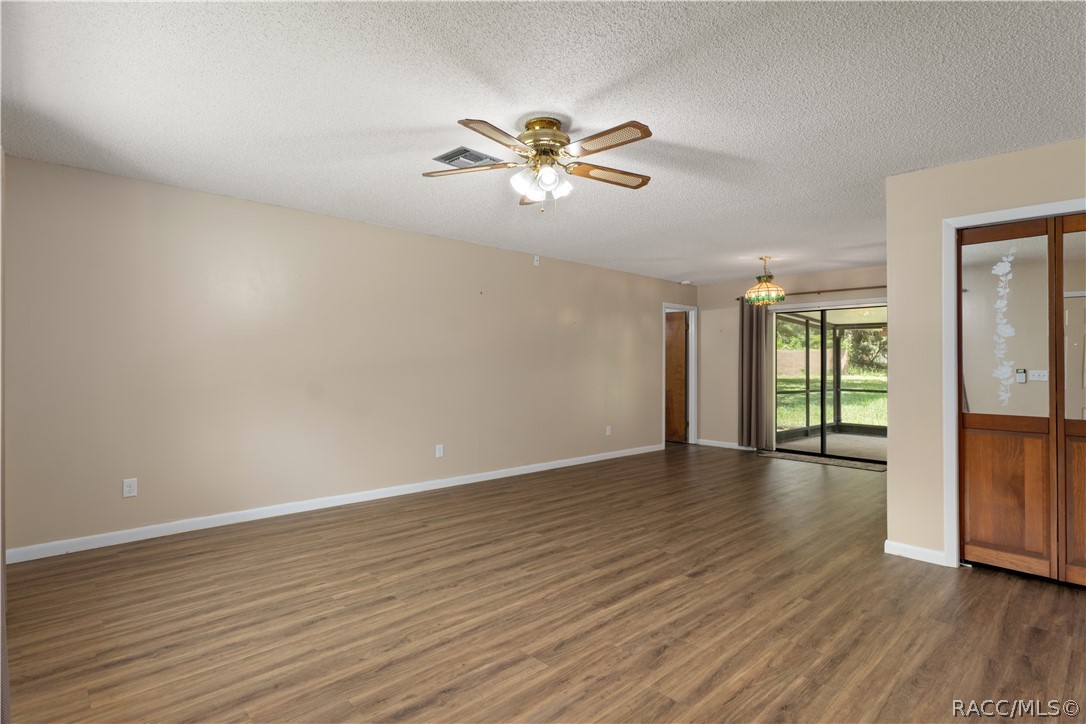 9390 E Windwood Loop, Inverness, FL 34450 9390 E Windwood Loop, Inverness, FL 34450