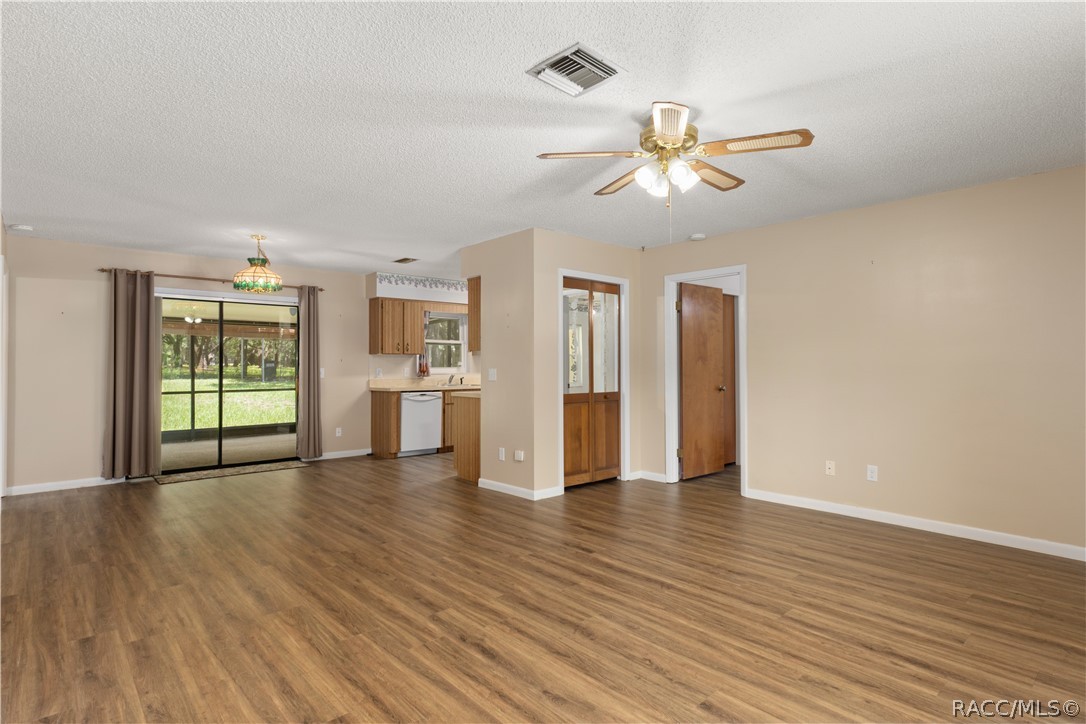 9390 E Windwood Loop, Inverness, FL 34450 9390 E Windwood Loop, Inverness, FL 34450