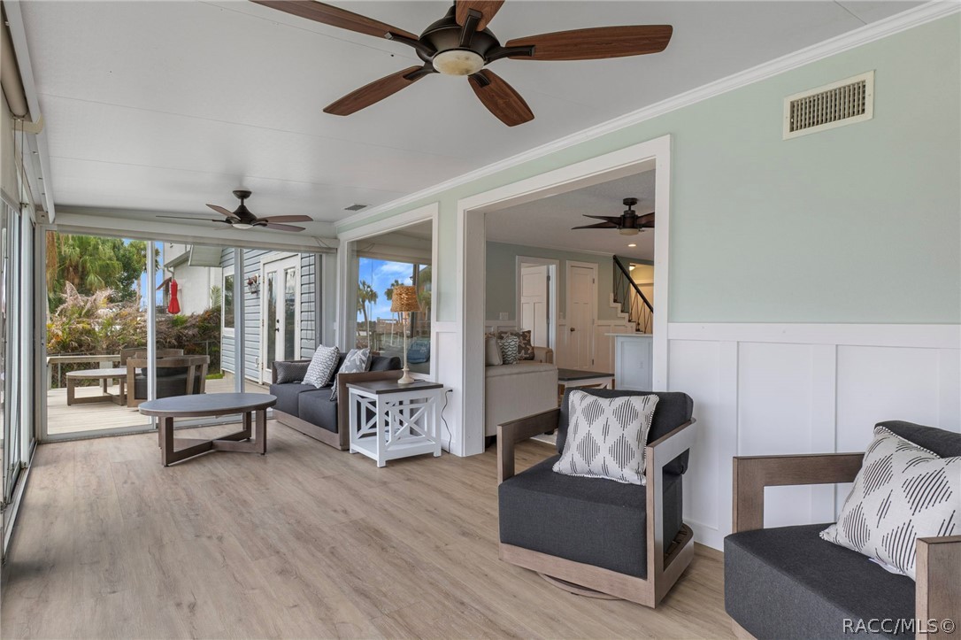 11994 W Riverhaven Drive, Homosassa, FL 34448