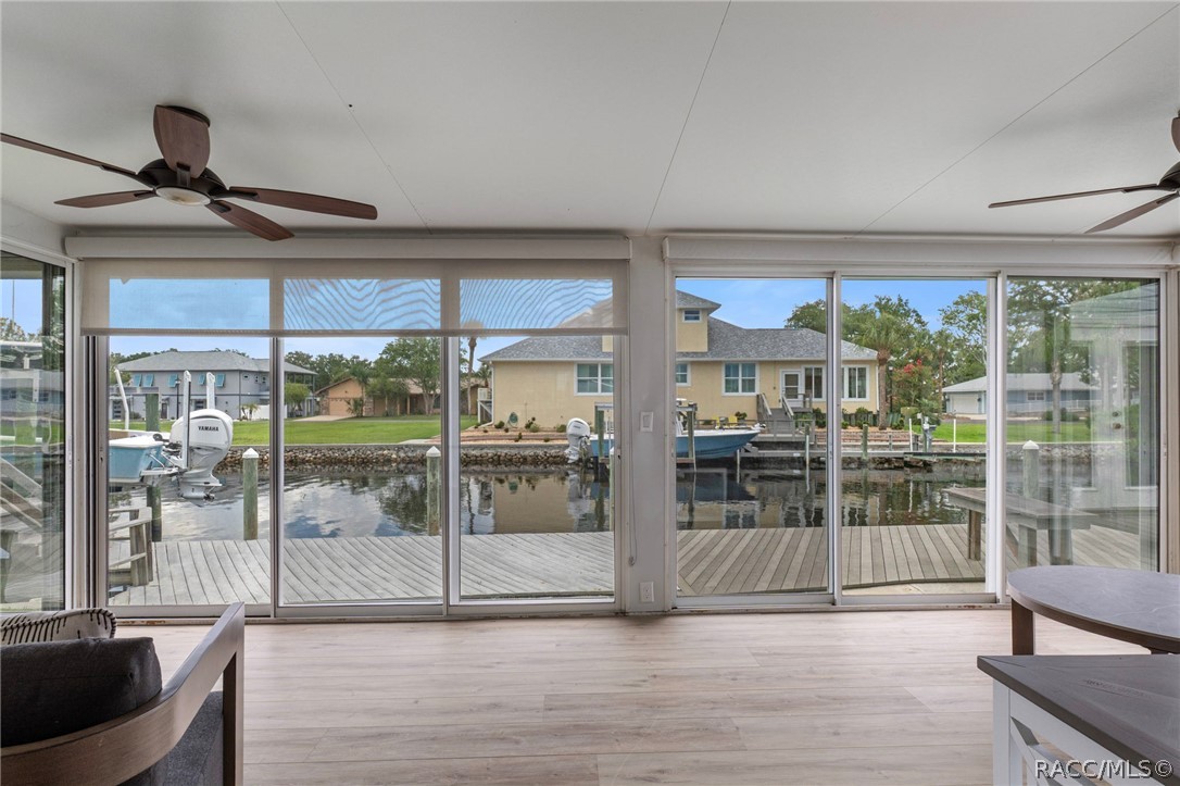 11994 W Riverhaven Drive, Homosassa, FL 34448