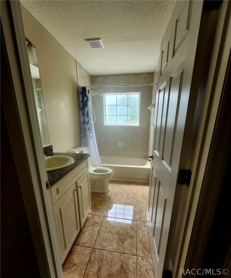 835 N Rembrandt Way, Inverness, FL 34453