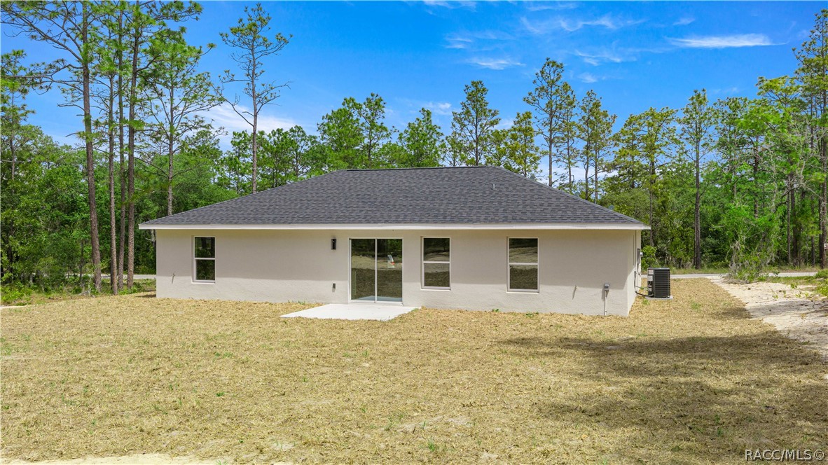22433 SW Rainbow Lakes Boulevard, Dunnellon, FL 34431