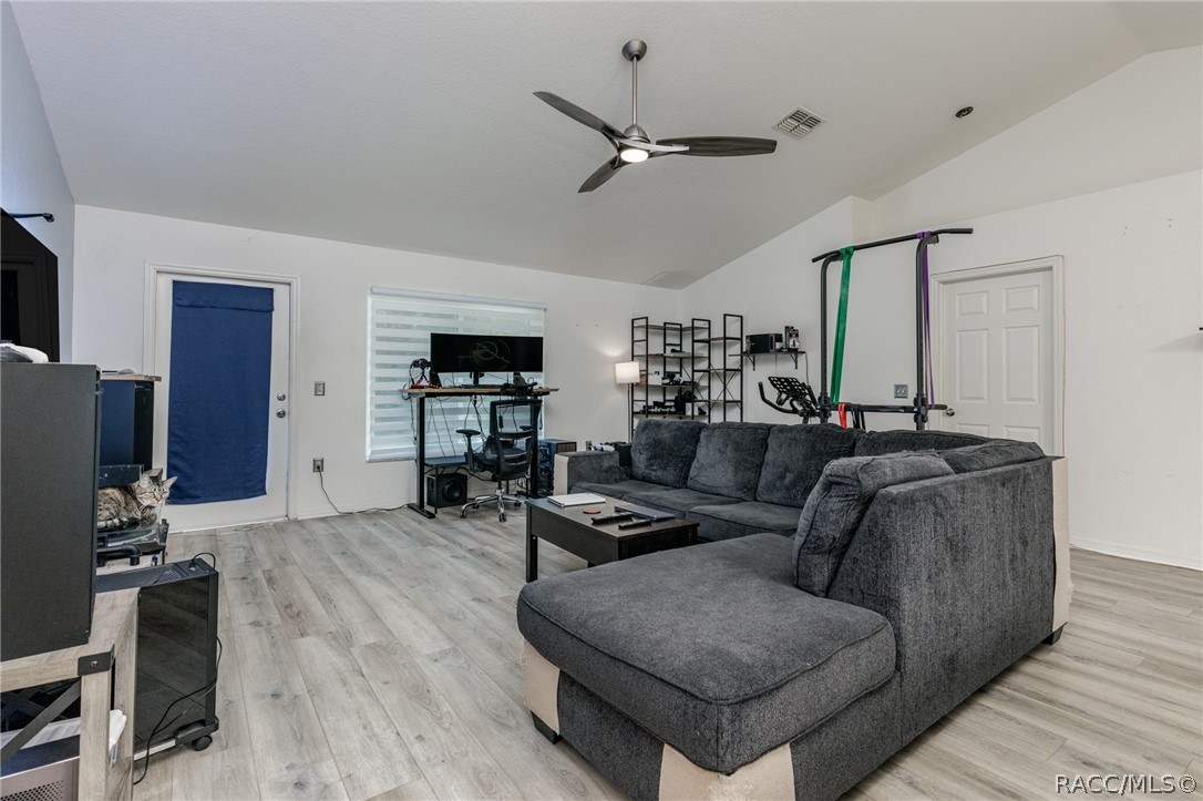199 Linder Drive, Homosassa, FL 34446 199 Linder Drive, Homosassa, FL 34446