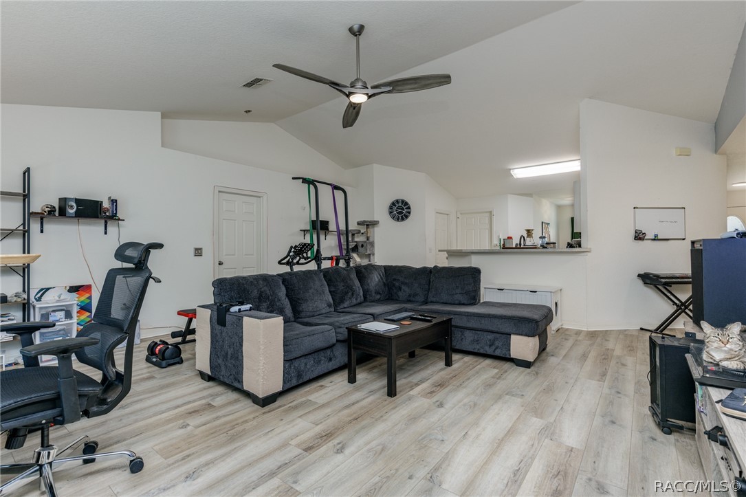 199 Linder Drive, Homosassa, FL 34446