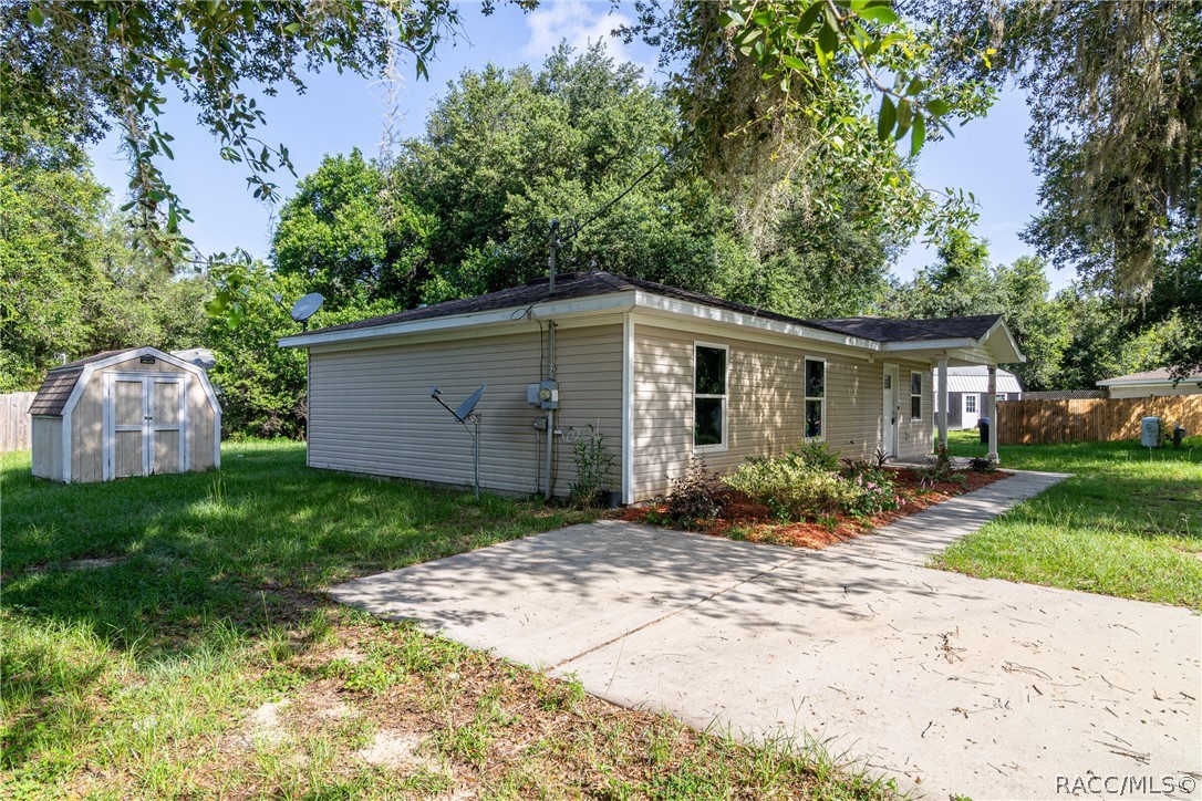 8734 N Reina Loop, Crystal River, FL 34428 8734 N Reina Loop, Crystal River, FL 34428