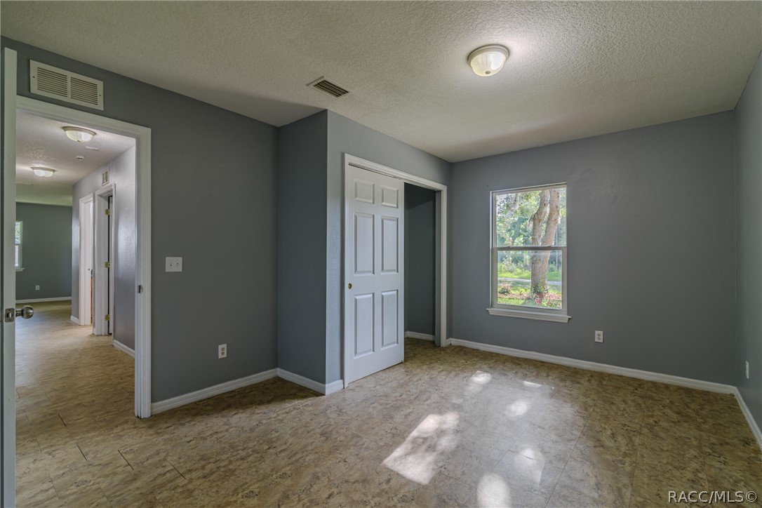 8734 N Reina Loop, Crystal River, FL 34428
