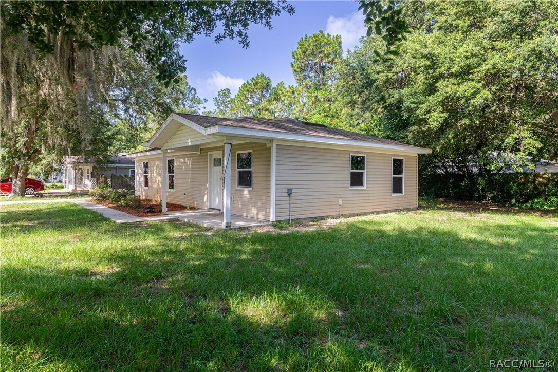 8734 N Reina Loop, Crystal River, FL 34428 8734 N Reina Loop, Crystal River, FL 34428