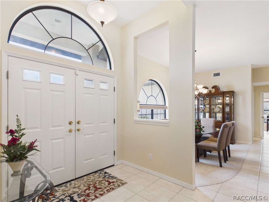 FOYER