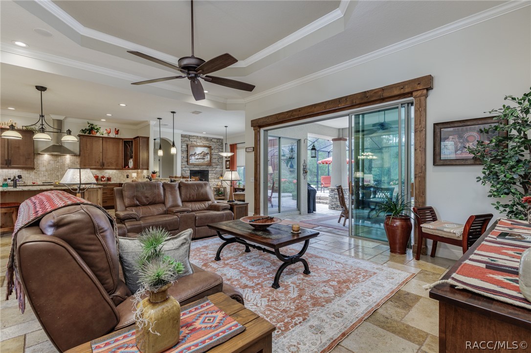 All furnishings included!