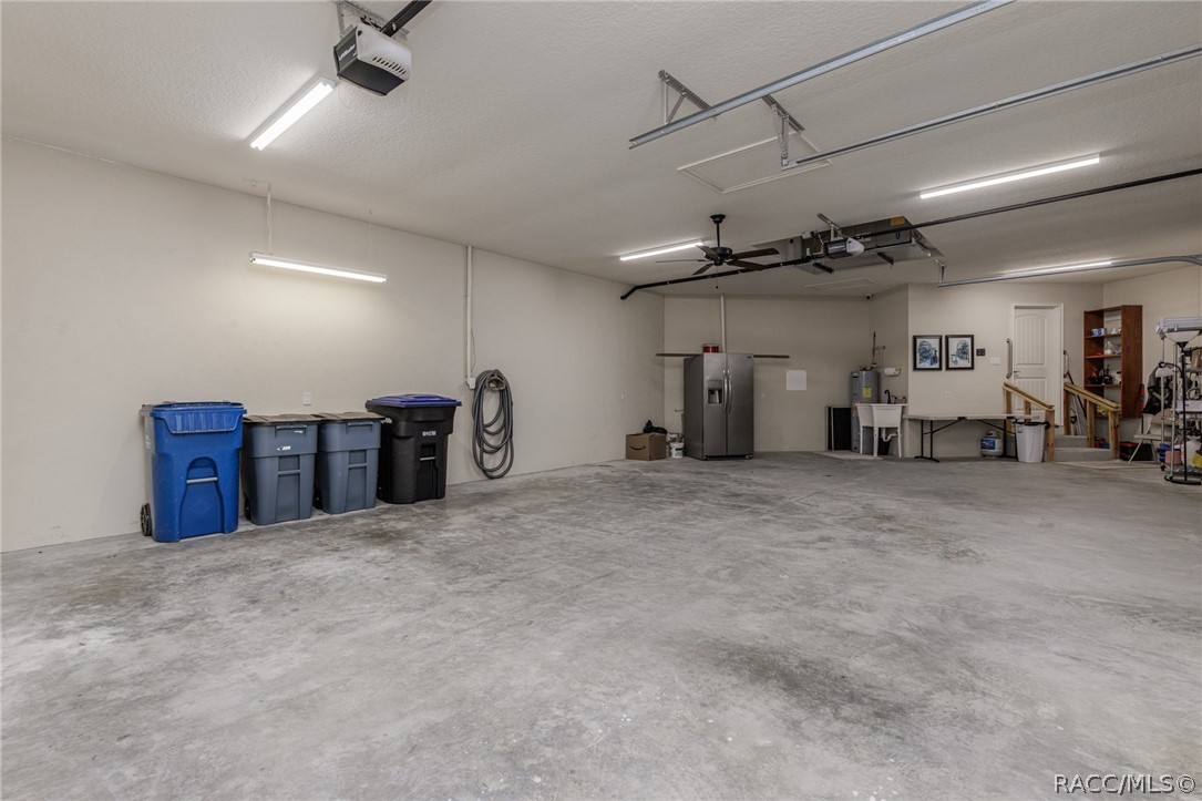 4750 W Mohawk Drive, Beverly Hills, FL 34465