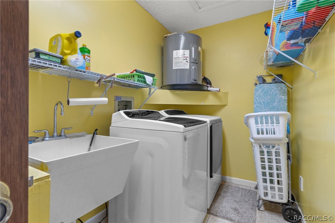 3640 S Springbreeze Way, Homosassa, FL 34448