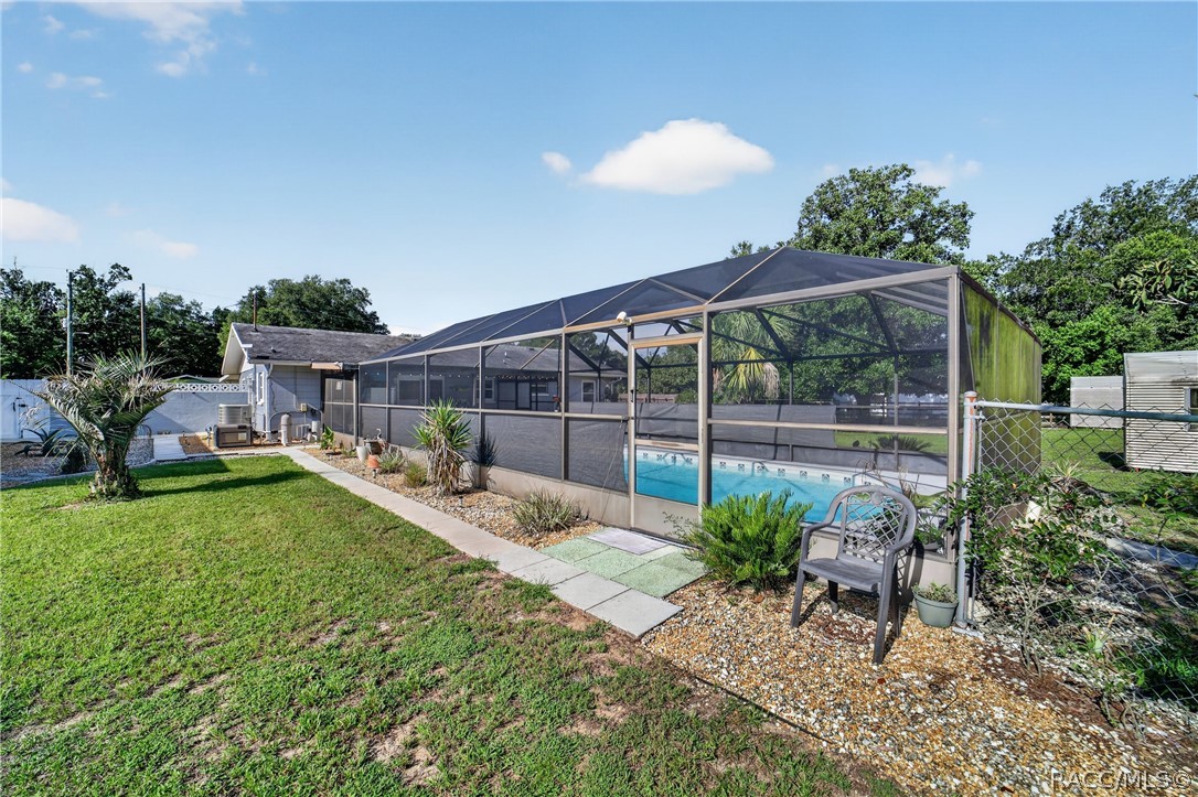 20303 SW Rainbow Lakes Boulevard, Dunnellon, FL 34431
