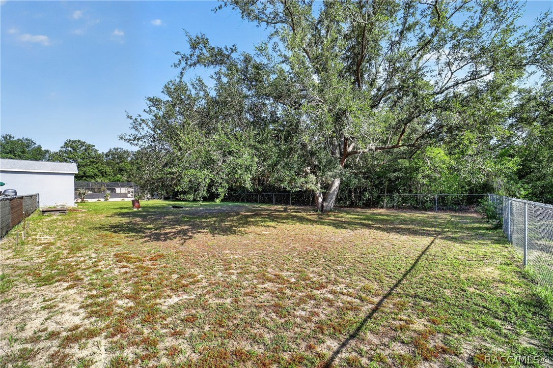 20303 SW Rainbow Lakes Boulevard, Dunnellon, FL 34431