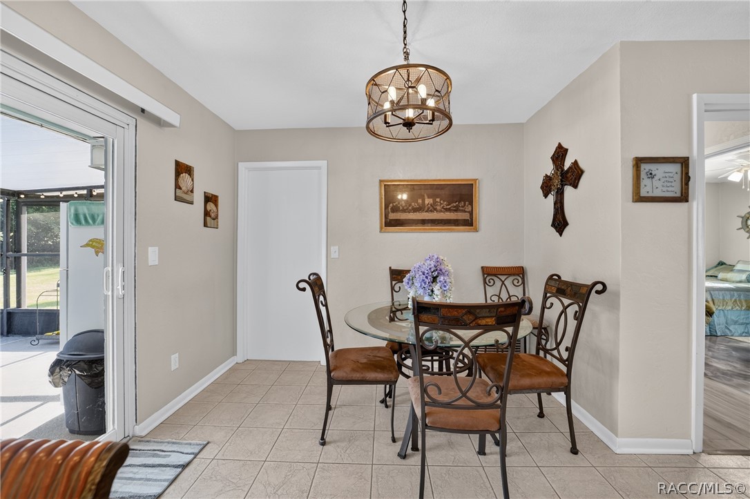 20303 SW Rainbow Lakes Boulevard, Dunnellon, FL 34431
