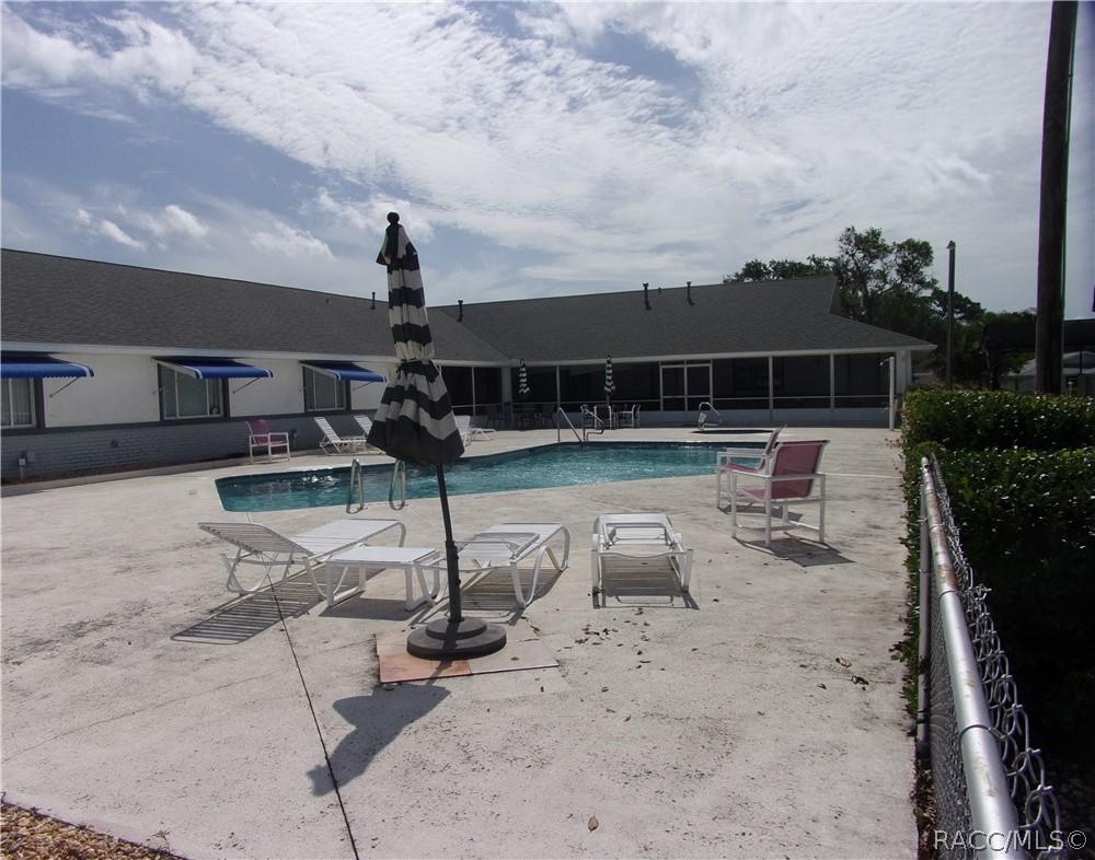 10494 S Drew Bryant Circle, Floral City, FL 34436