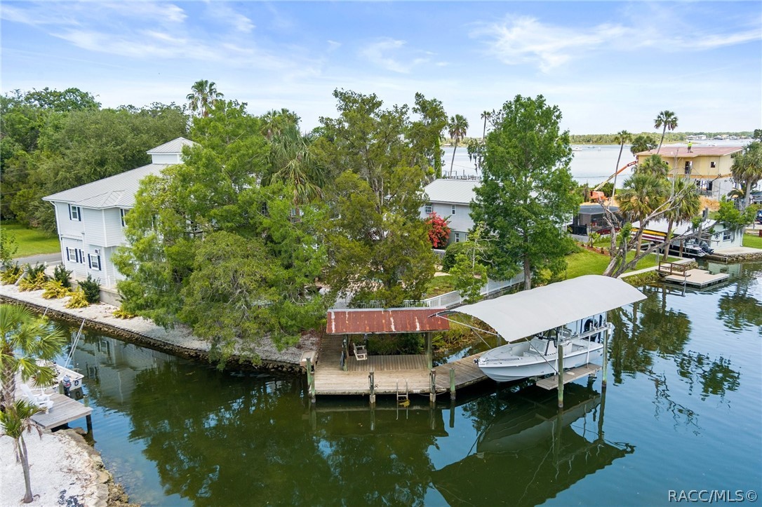 1035 N Appalachian Terrace, Crystal River, FL 34429