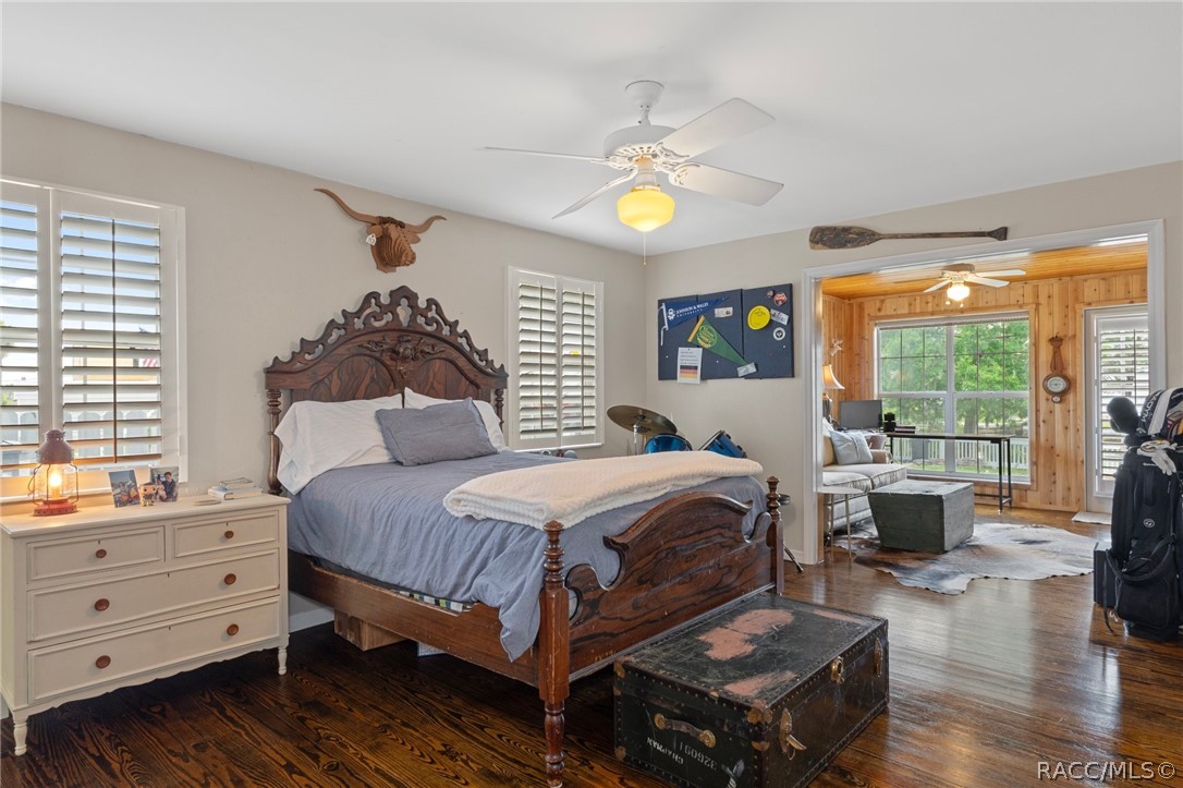 1035 N Appalachian Terrace, Crystal River, FL 34429