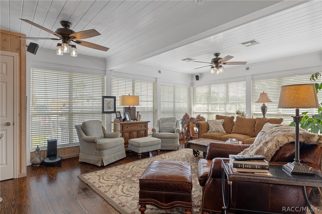 1035 N Appalachian Terrace, Crystal River, FL 34429