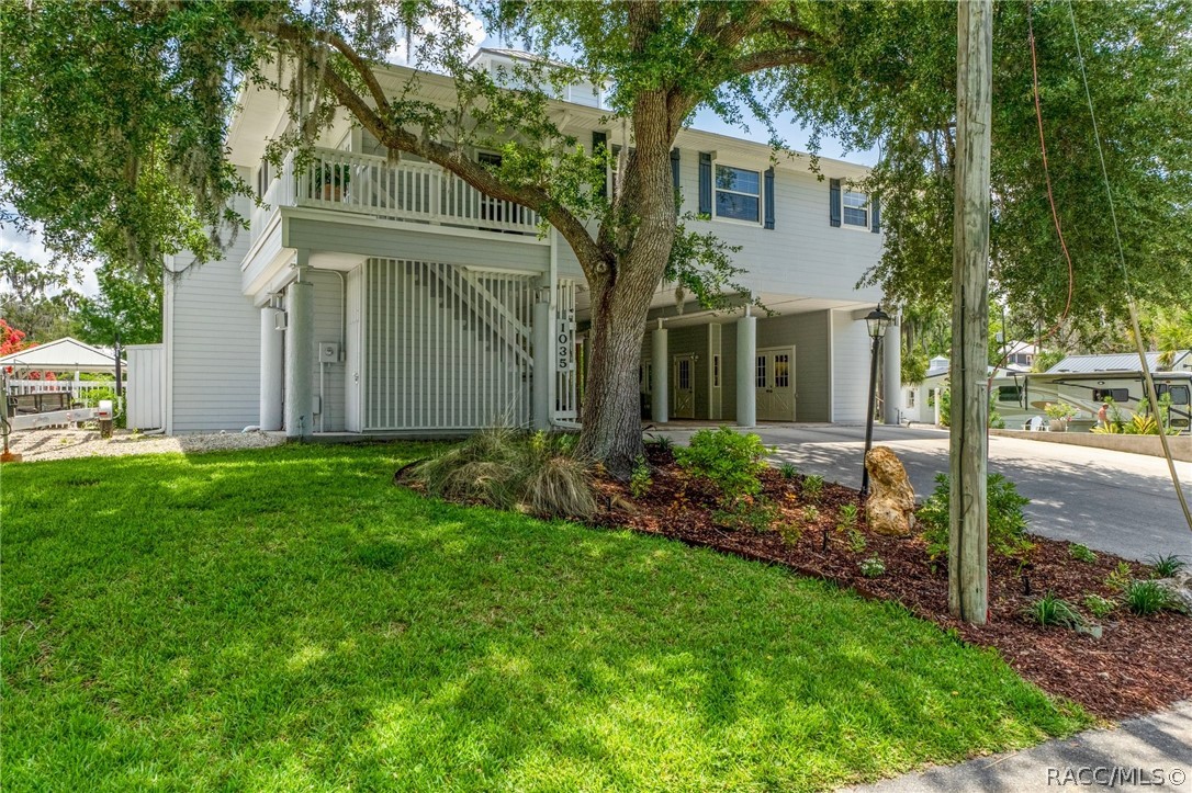 1035 N Appalachian Terrace, Crystal River, FL 34429