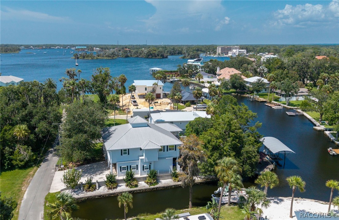 1035 N Appalachian Terrace, Crystal River, FL 34429