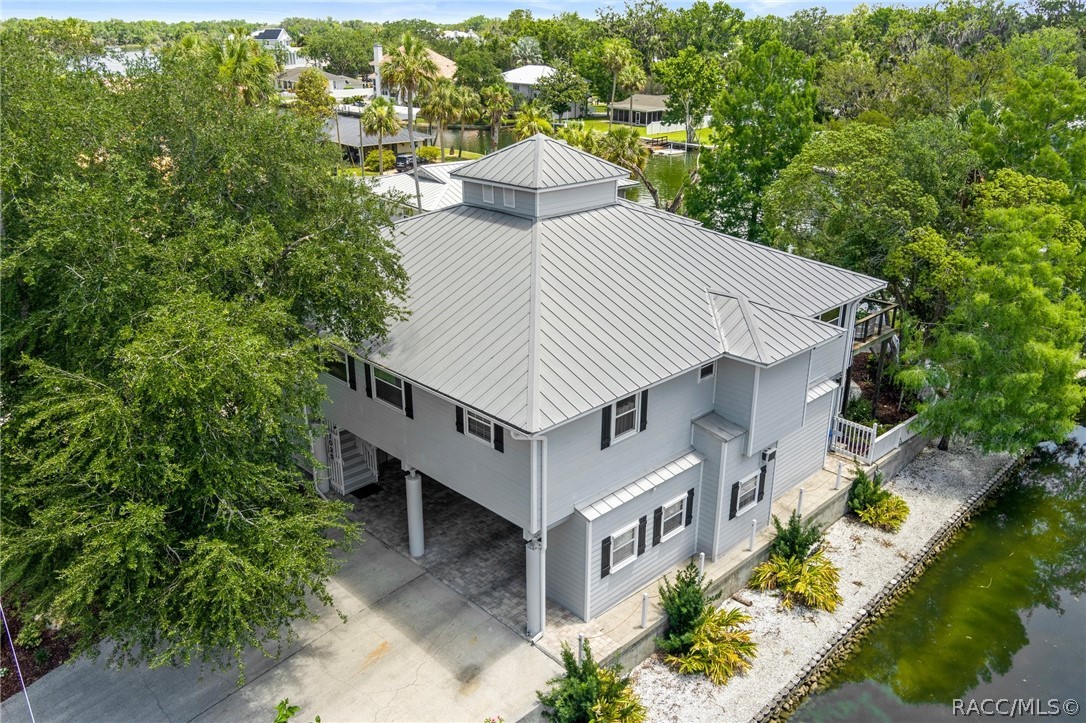 1035 N Appalachian Terrace, Crystal River, FL 34429