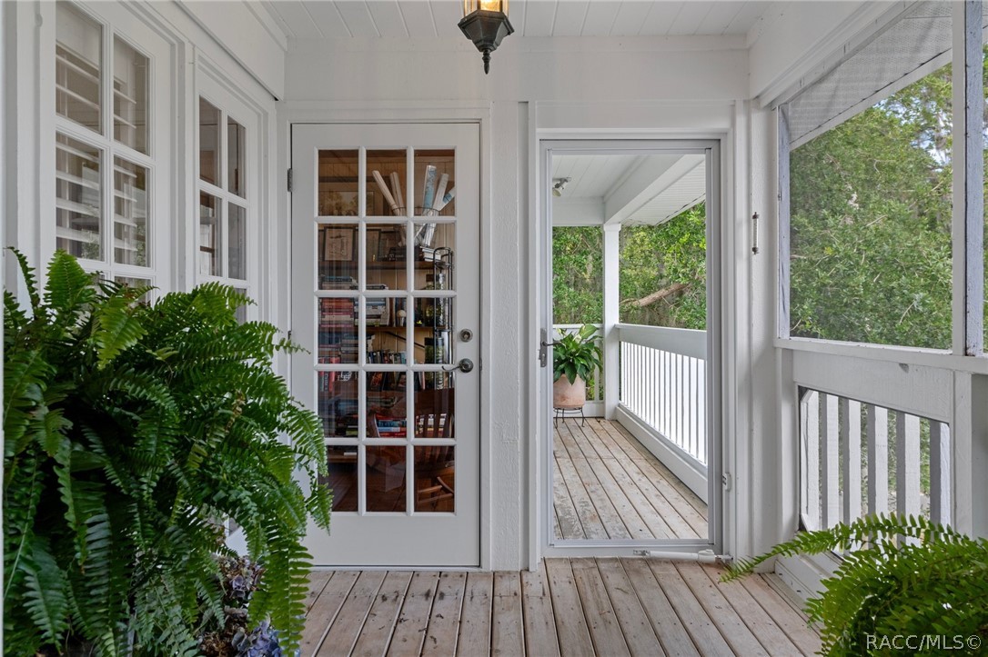 1035 N Appalachian Terrace, Crystal River, FL 34429