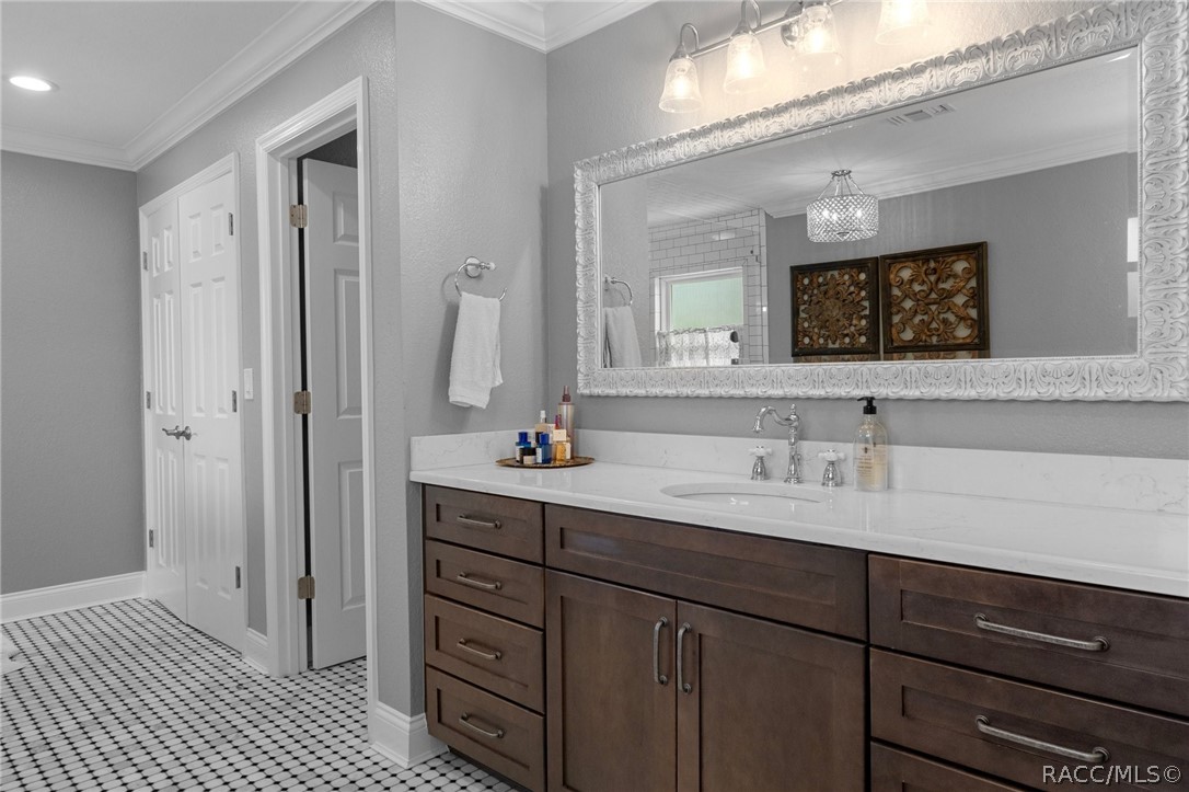 1035 N Appalachian Terrace, Crystal River, FL 34429