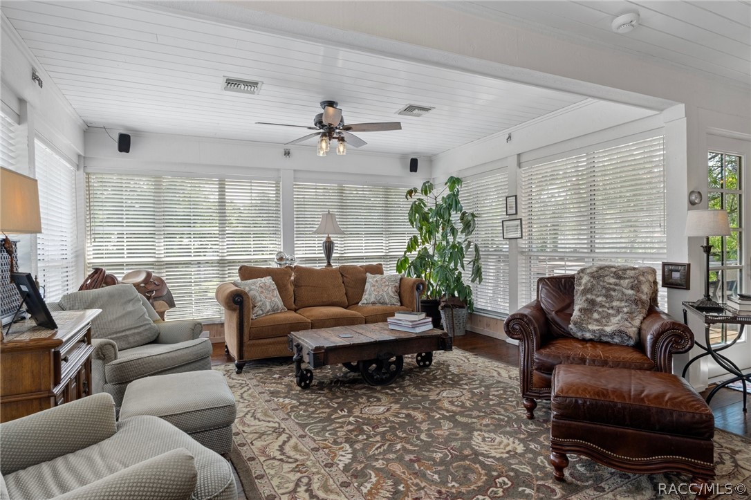 1035 N Appalachian Terrace, Crystal River, FL 34429