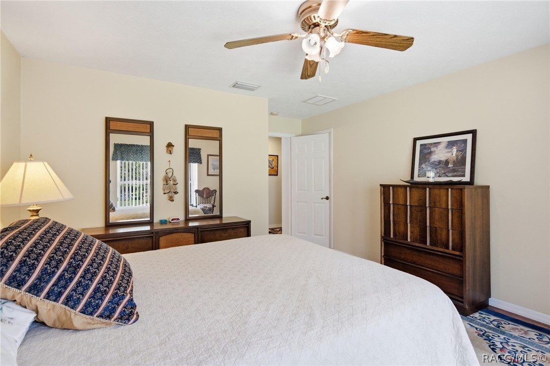 4921 N Cheyenne Drive, Beverly Hills, FL 34465