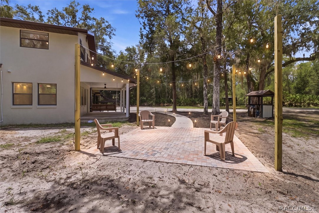 8601 N Maple Avenue, Crystal River, FL 34428