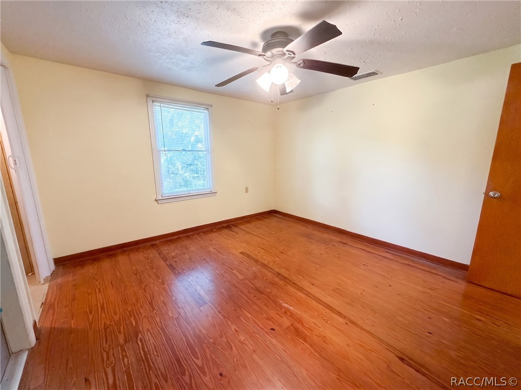 129 S Sparrow Point, Inverness, FL 34450