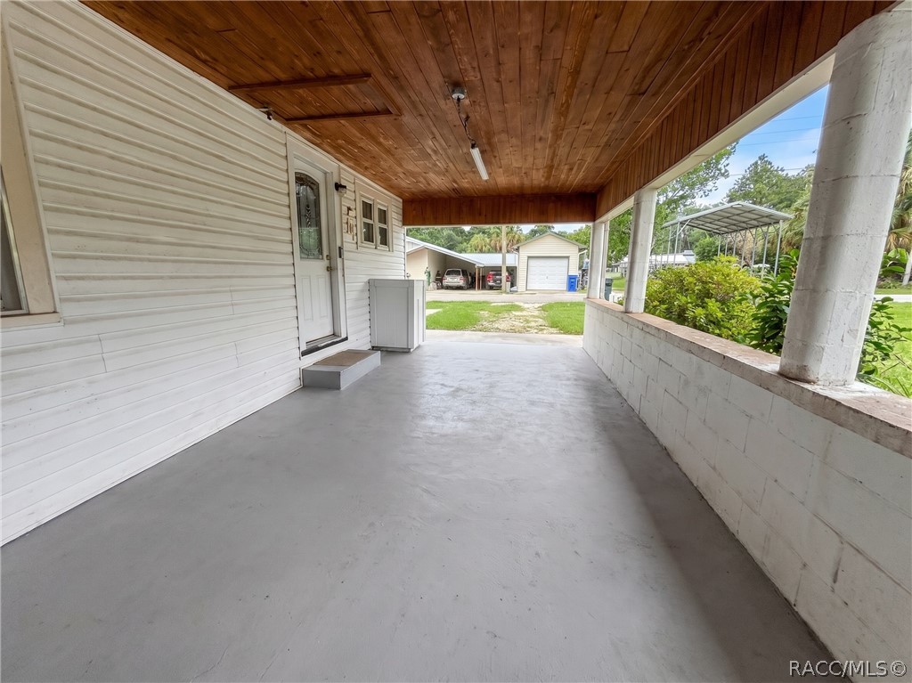 129 S Sparrow Point, Inverness, FL 34450