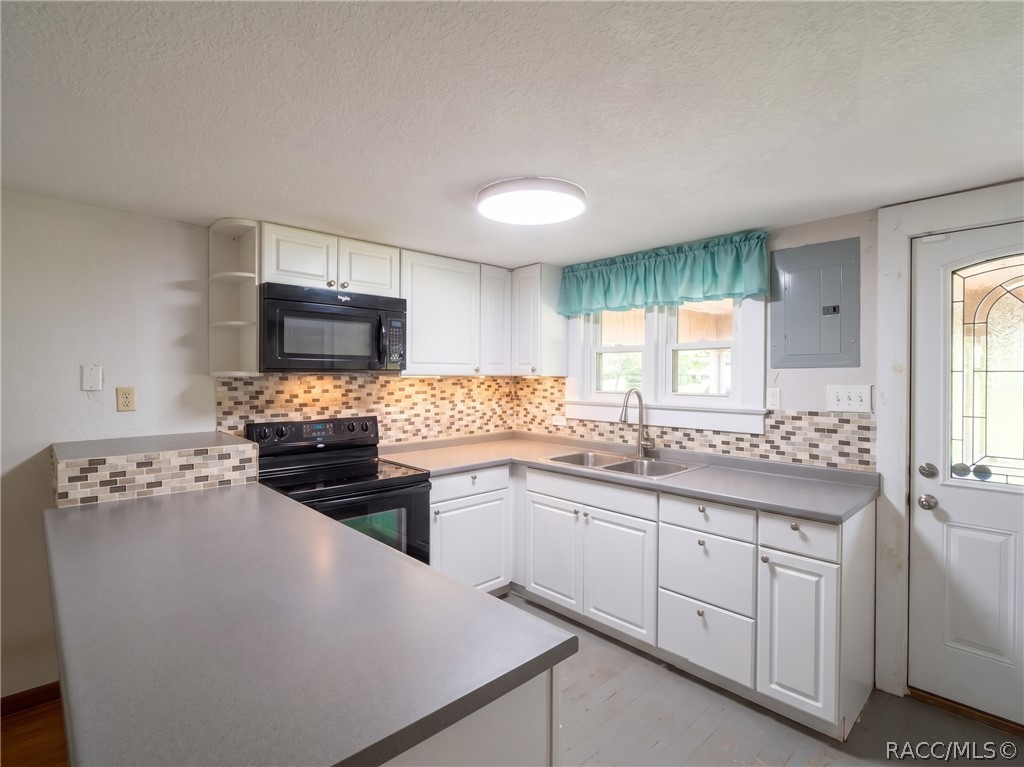 129 S Sparrow Point, Inverness, FL 34450