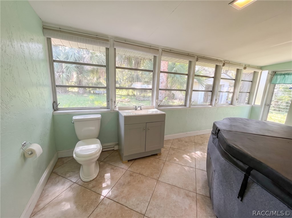 129 S Sparrow Point, Inverness, FL 34450