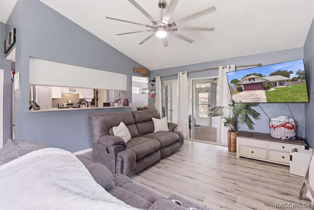 3789 N Blazingstar Way, Beverly Hills, FL 34465