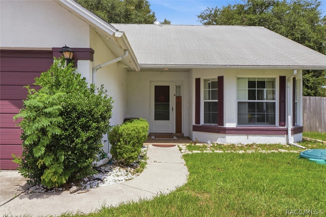 3789 N Blazingstar Way, Beverly Hills, FL 34465